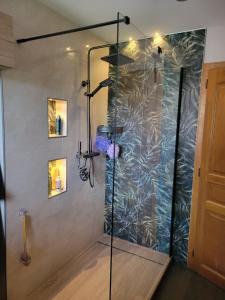 Sejours chez l'habitant Le jardin : photos des chambres