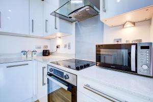 Close to Wembley Stadium Free Parking Sleeps 4