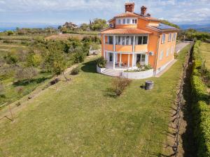 Apartment Borkole Koper