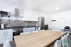 EK Puertito de Guimar Five Family