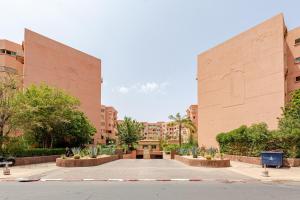 Confort et style en pleins centre de Hivernage