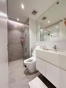 Chloe Stay - Sunrise City