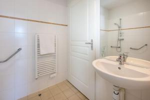 Appart'hotels Residence Odalys Le Petit Pont : Studio - Accessible aux Personnes à Mobilité Réduite 