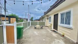 Peaceful 2BR Home in GenSan - AC, WiFi, Netflix, Patio Free Parking