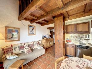 Charmant Duplex avec Mezzanine près du Téléski du Bouchet à Combloux - FR-1-560-11