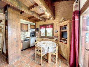 Appartements Charmant Duplex avec Mezzanine pres du Teleski du Bouchet a Combloux - FR-1-560-11 : photos des chambres