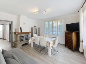 Maison plain-pied à 150m de la plage avec jardin clos et terrasse - Jullouville - FR-1-361-34