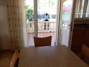 Casa con piscina privada, cerca del mar, wifi gratis, aire acondicionado opcional, admite mascotas - ES-184-3