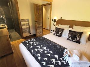 Chalet de luxe aux Gets avec jacuzzi et animaux admis, proche pistes - FR-1-598-89