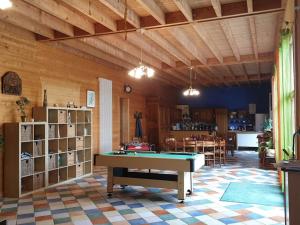 Maisons de vacances LA RANDONNEE au coeur de Besse en Chandesse : photos des chambres