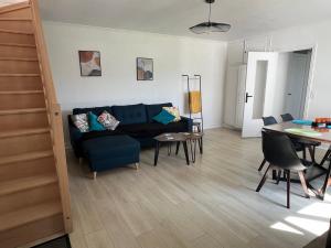 Maisons de vacances Maison de Pecheur Renovee a Riantec avec Jardin et Veranda - FR-1-349-200 : photos des chambres