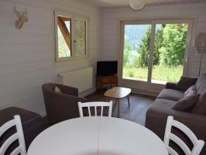 Appartement cosy à Saint-Paul-en-Chablais avec parking privé, 2 chambres pour 6 personnes - FR-1-498-29
