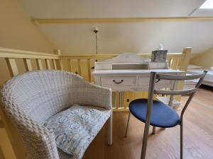 Appartement 2 pièces avec mezzanine chez plage, centre-ville et garage privé - FR-1-92-704