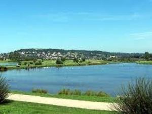 Appartement avec balcon et parking à 50 m de la plage - FR-1-712-15