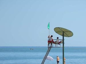 Vacaciones ideales: apto con piscina, cerca del mar, wifi, aire opcional, admite mascotas, playa perros - ES-184-11