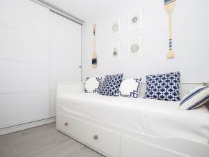 Magnífico Apartamento Moderno en la Playa de Almadrava - ES-228-109