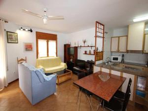 Casa ideal con piscina privada, cerca del mar, wifi gratis, aire opcional, mascotas y playa para perros - ES-184-16