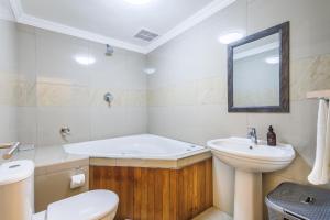 Umhlanga Oasis - 3 bed 2 bath Apartment - By Pahlavi Properties