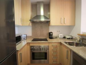 Apartamento luminoso con terraza y piscina comunitaria en Santa Margarita, cerca de la playa. - ES-228-138