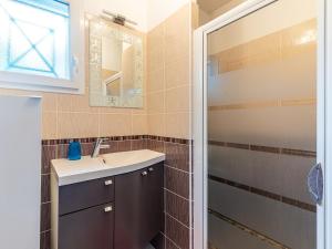 Maison 8 pers, piscine privée, wifi, proche golf à Biscarrosse - FR-1-521-231