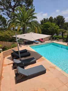 Villa Les Lauriers 5 étoiles - Maison Provençale