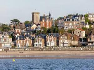 Appartements Agreable 2 pieces avec balcon pres de la plage - 4 pers, calme, stationnement gratuit - FR-1-712-74 : photos des chambres
