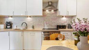 Krupnicza Apartment by VSI