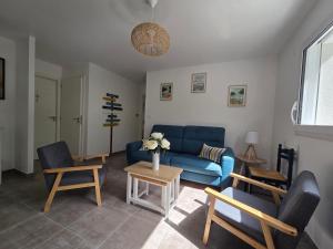 Appartement neuf 62 m², 5 couchages, à 250 m de la plage - balcon, jardin privé, et parking inclus - FR-1-364-111