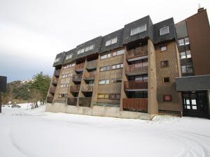 Appartements Charmant F2 bis au Mont-Dore avec balcon, au pied des pistes, 6 pers, parking, ascenseur - FR-1-415-150 : photos des chambres