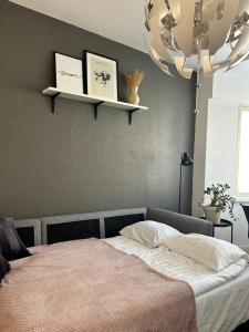 Harmony two-room condo near bus- and railwaystation