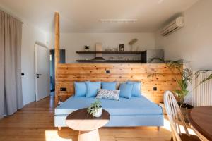 MV Living - Retreat