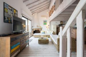 Villa exceptionelle les pieds dans leau