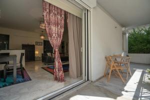 Chic 2-Bdrm Oasis in Pangrati by ΜΡS