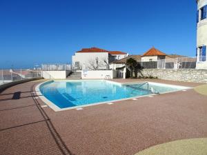 Appartement T3 avec Piscine à 200m de la Côte Sauvage et Proche Plages - Les Sables-dOlonne - FR-1-92-602