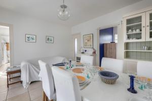 Maisons de vacances 600 m de la plage, maison pour 4 adultes 2 enfants : photos des chambres