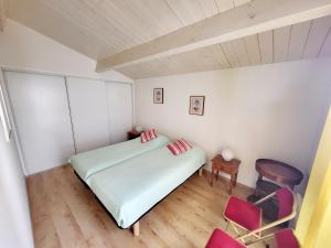 Appartement 2 pièces face mer avec balcon, parking et WIFI – Les Sables-d’Olonne - FR-1-92-941