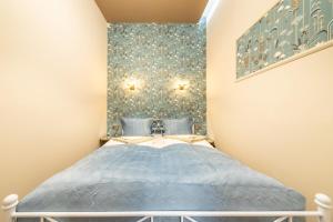 Etti Apartment - our new design downtown home