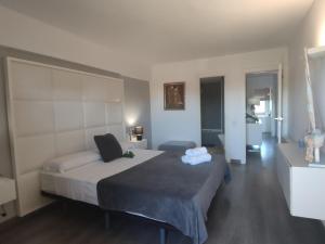 Apartamento Moderno en el Centro de Platja dAro - Cerca de la Playa y Parking Incluido - ES-209-54