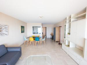 Appartement Face Mer - 2 Chambres, Terrasse, Garage, Wi-Fi - FR-1-197-603