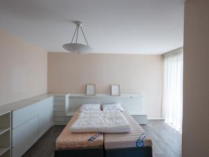 Appartement Face Mer - 2 Chambres, Terrasse, Garage, Wi-Fi - FR-1-197-603