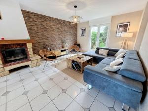 Maisons de vacances Maison a 500m de la plage avec jardin, 4 chambres, Wi-Fi et parking - 8 couchages - FR-1-361-539 : photos des chambres