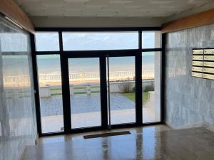 Studio Central à Cabourg avec Balcon, Wifi Gratuit & Parking - FR-1-487-372