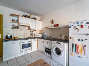 Mimizan Plage T2 avec Terrasse et Parking Proche Océan - FR-1-50-160