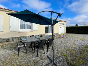 Maisons de vacances Maison renovee 3 chambres, proche centre et plage, jardin, parking - FR-1-231-332 : photos des chambres