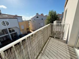 Appartement 6 pers au port avec parking privatif - FR-1-197-613