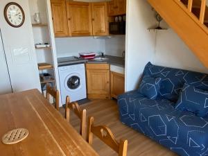 Appartements Duplex calme avec piscine et balcon pres de Super-Besse - FR-1-814-40 : photos des chambres