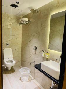 Glitz T2 Grand-Next to Intl Airport