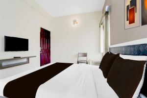 Collection O Coimbatore Post Office Ondipudur