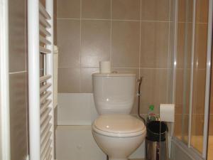 Appartement 4 pers près centre et pistes, navette, parking, lave-vaisselle - FR-1-814-74