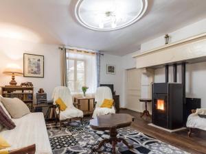 Gîte paisible près des forêts - FR-1-583-504